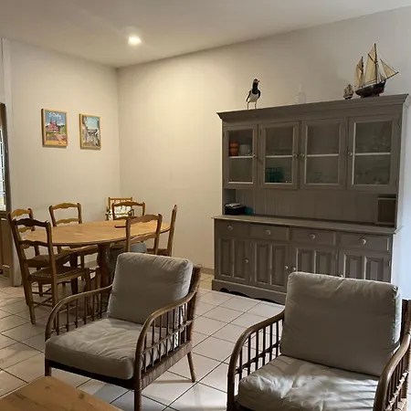 Les Vents Qui Soufflent Holiday home *