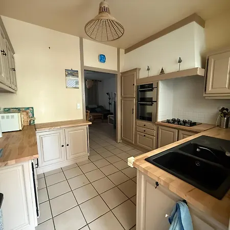 Les Vents Qui Soufflent بيت للعطل